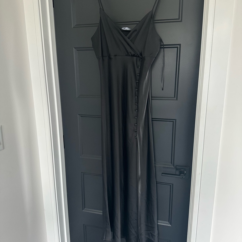 Elegant Black Maxi Dress